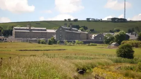 Read more about the article Dartmoor prison staff and inmates sue over radon gas levels