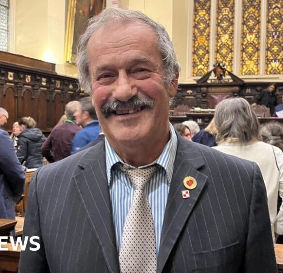 Former Exeter policeman named honorary alderman