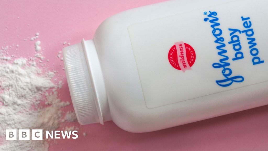 You are currently viewing Thousands sue company alleging it hid talcum powder cancer risks