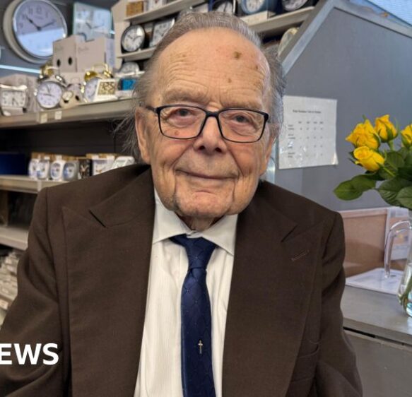 Owner of Nailsea’s oldest shop celebrates 100th birthday