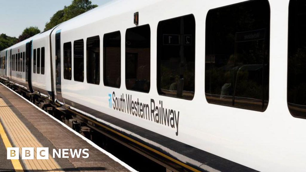You are currently viewing South Western Railway losing £45.5m revenue from fare evasion