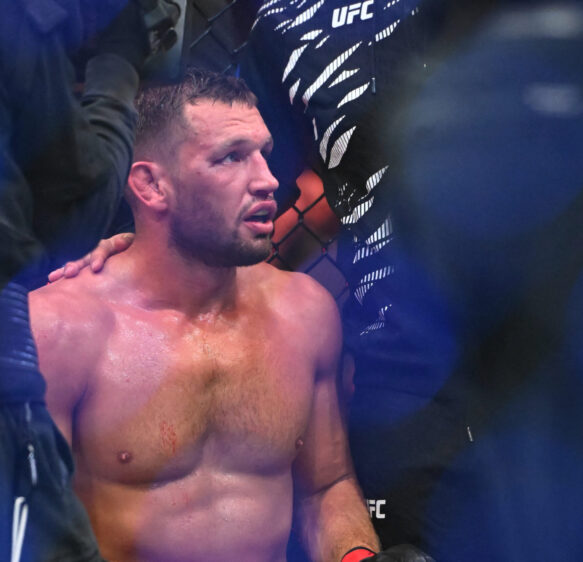 Reinier de Ridder loses to Brendan Allen at UFC Fight Night in Canada | Mixed Martial Arts News