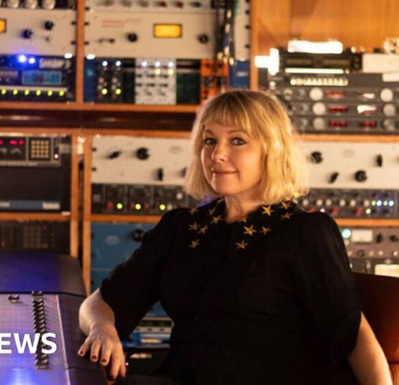 Little Boots aims to ’empower’ aspiring musicians at Bath Spa Uni