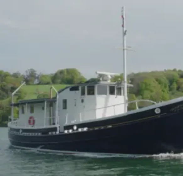 Sixty tonne ‘bargain boat’ sunk by coastguard following rescue
