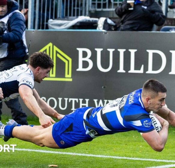 The Prem: Bath 40-15 Bristol: Bath overcome resilient Bristol
