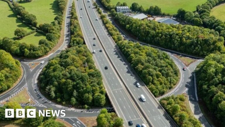 Read more about the article M5 to close for overnight work between junction 27 and junction 25