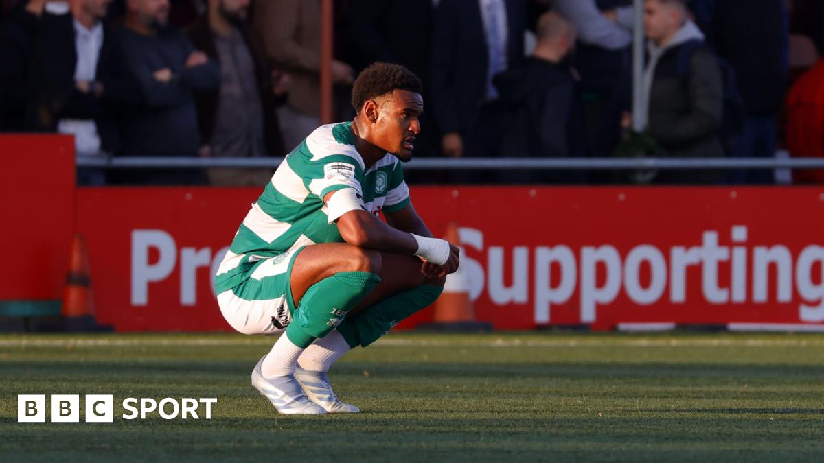 You are currently viewing FA Cup fourth qualifying round: Yeovil Town go out, Maldon & Tiptree in round one