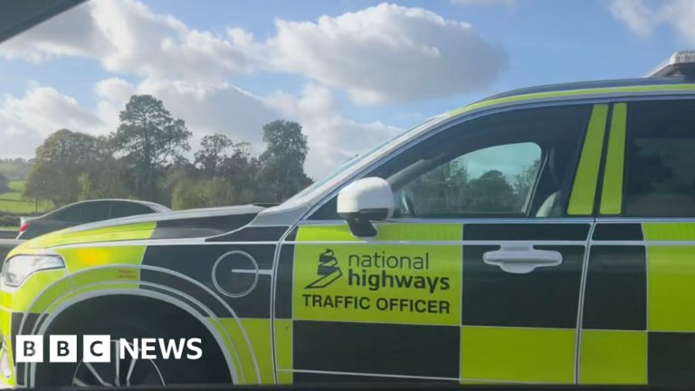 Read more about the article Car crash causes delays on part of M5 in Devon