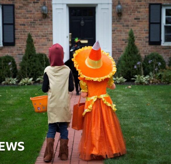 Avoid single-use plastics for Halloween, Cornwall charity urges