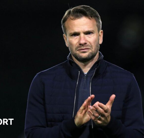 Tom Cleverley: Plymouth head coach ‘right person’ for job – Argyle chief