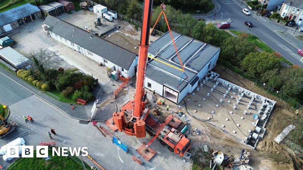You are currently viewing ‘Exciting milestone’ at new medical testing centre in Cornwall