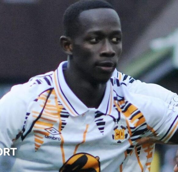 Seikou Janneh: Truro City sign forward on free transfer