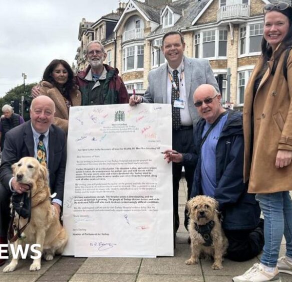 Health secretary Wes Streeting urged to visit Torbay Hospital