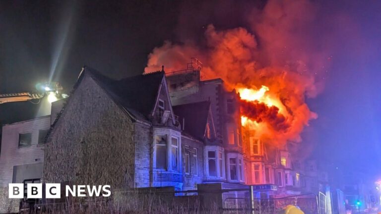 Read more about the article Derelict Newquay hotel fire ‘inevitable’, councillor says