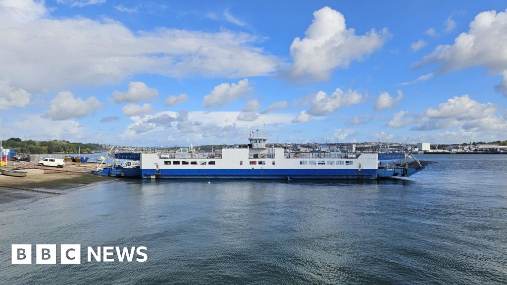 You are currently viewing Torpoint Ferry to trial electricity in decarbonisation push