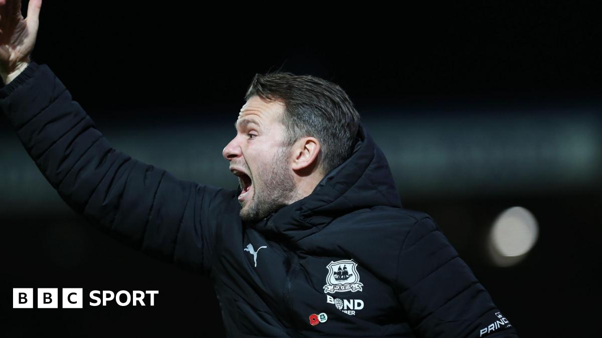 You are currently viewing Tom Cleverley: Plymouth Argyle results ‘a huge priority’ for under-fire boss