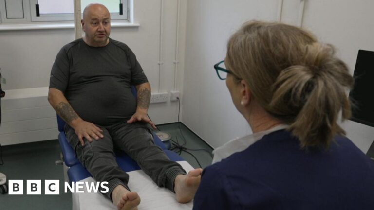 Read more about the article Plymouth homeless man given hope after charity feet care