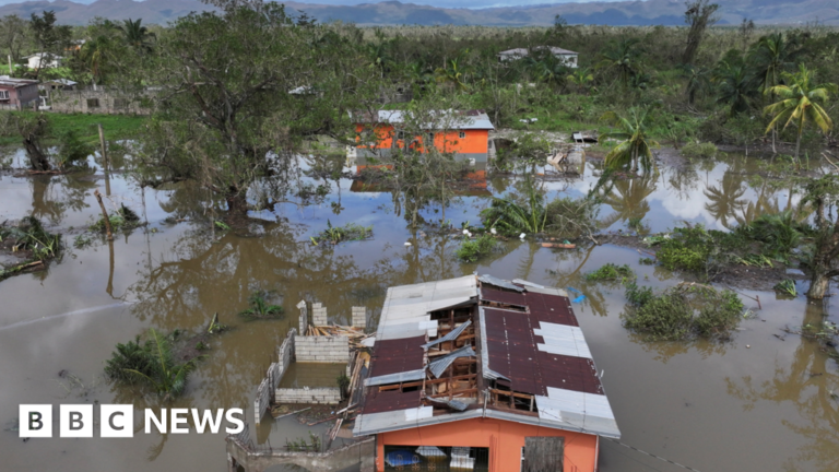 Read more about the article Relatives wait for news from Jamaica after Hurricane Melissa