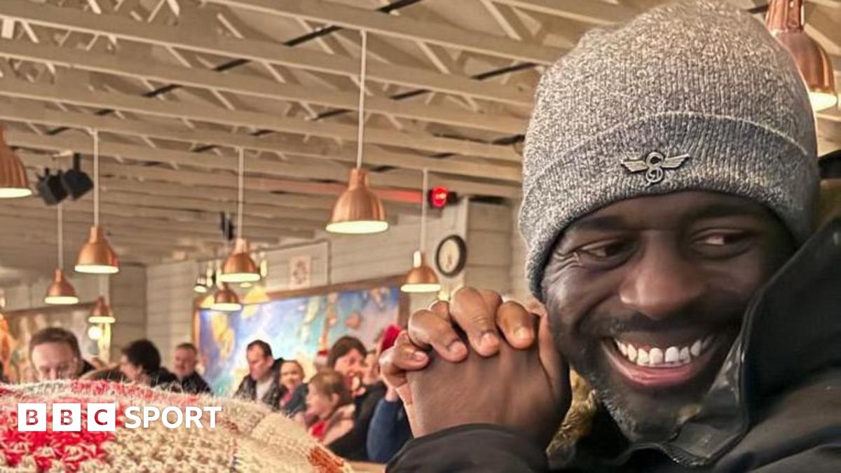 You are currently viewing Marvin Brown: Former Bristol City forward dies aged 42 from cancer