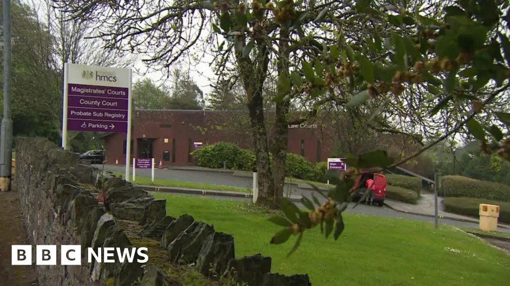 You are currently viewing Ex-funeral director in court over blocking burial