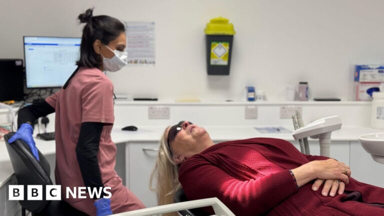 Read more about the article ‘Wonderful’ new NHS practice opens in ‘dental desert’ Wellington