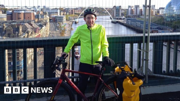 Read more about the article Cycling 900 miles for Truro City FC match was ‘work of a madman’