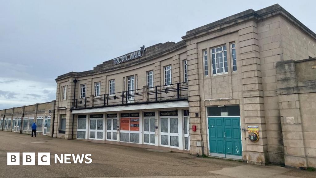You are currently viewing Weston-super-Mare’s Tropicana renovation works get under way