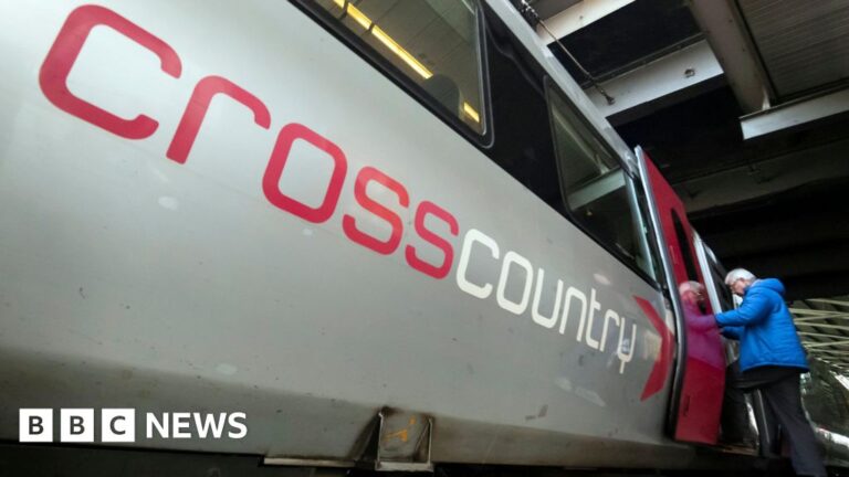 Read more about the article CrossCountry rail workers strike suspended by RMT union