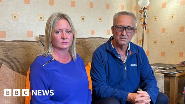 Read more about the article Devon family’s ‘turmoil’ over Ryanair name change policy