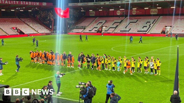 Read more about the article Thousands turn out to see AFC Bournemouth Women go top