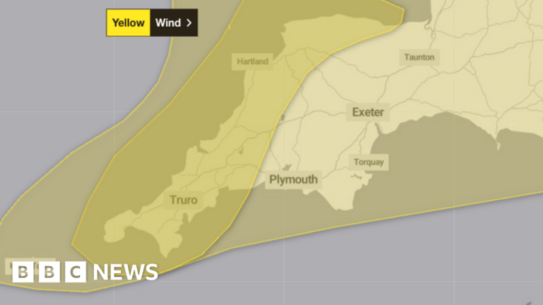 Read more about the article Warning for wind and heavy rain in Devon and Cornwall