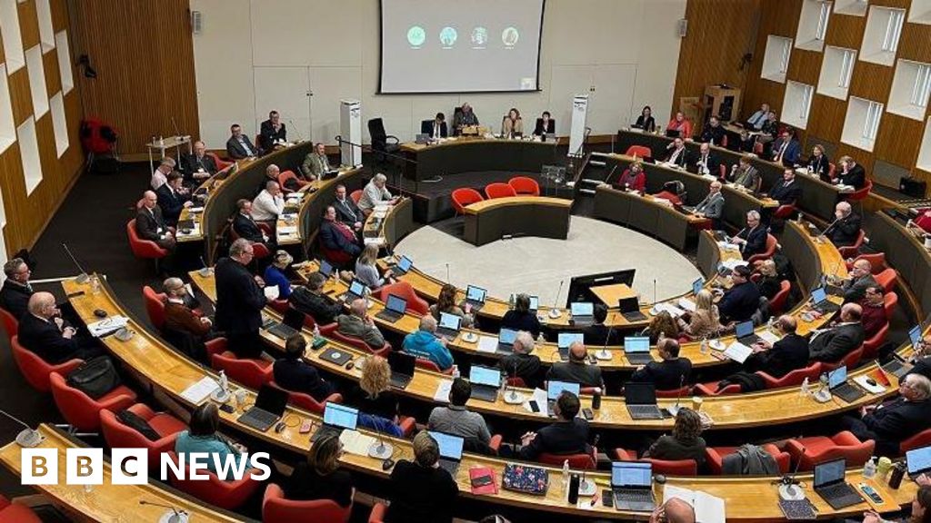 You are currently viewing Cornwall Council invites the public to watch sessions