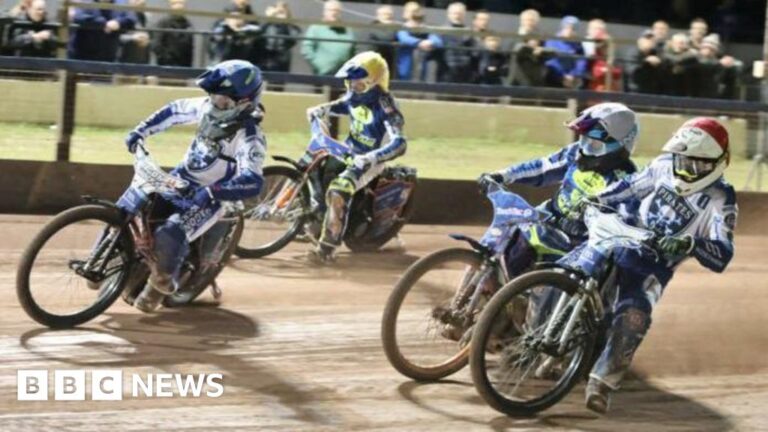 Read more about the article Weather forces Poole Pirates speedway final postponement