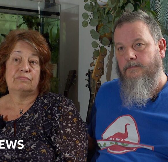 Devon couple in 18-year dispute with freeholder over damp
