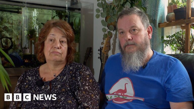 Read more about the article Devon couple in 18-year dispute with freeholder over damp