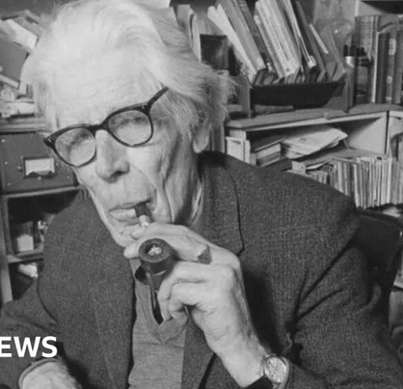 ‘Blue plaque for children’s author’ and ‘haircuts for the homeless’