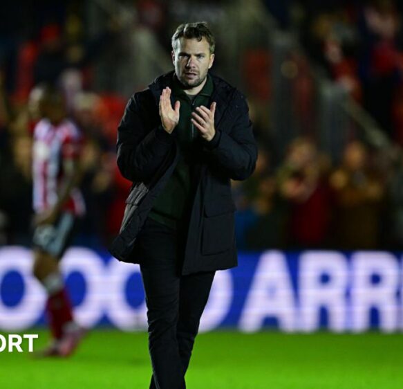 Cup can galvanise Plymouth says Cleverley