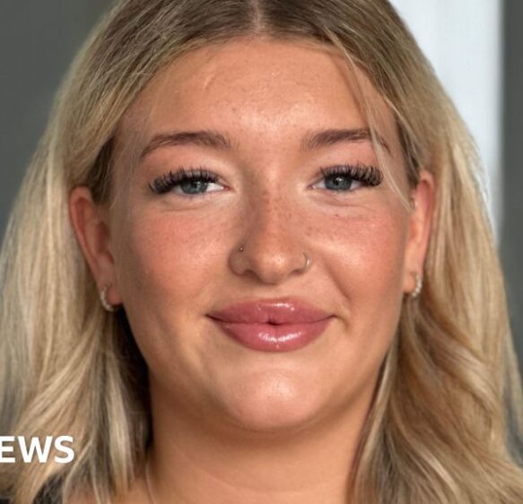 The teen who grew up in crisis but turned her life around