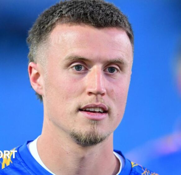 Yeovil Town sign defender George Nurse on loan from Shrewsbury Town