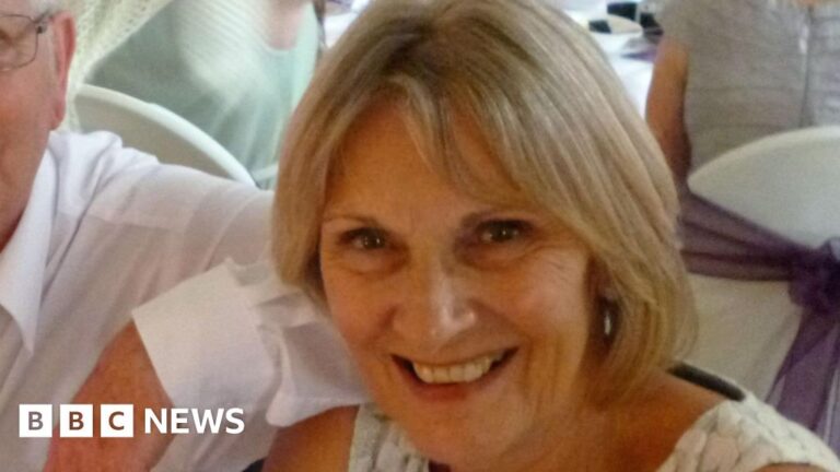 Read more about the article Mother murdered by stranger ‘was kind and warm’, inquest told