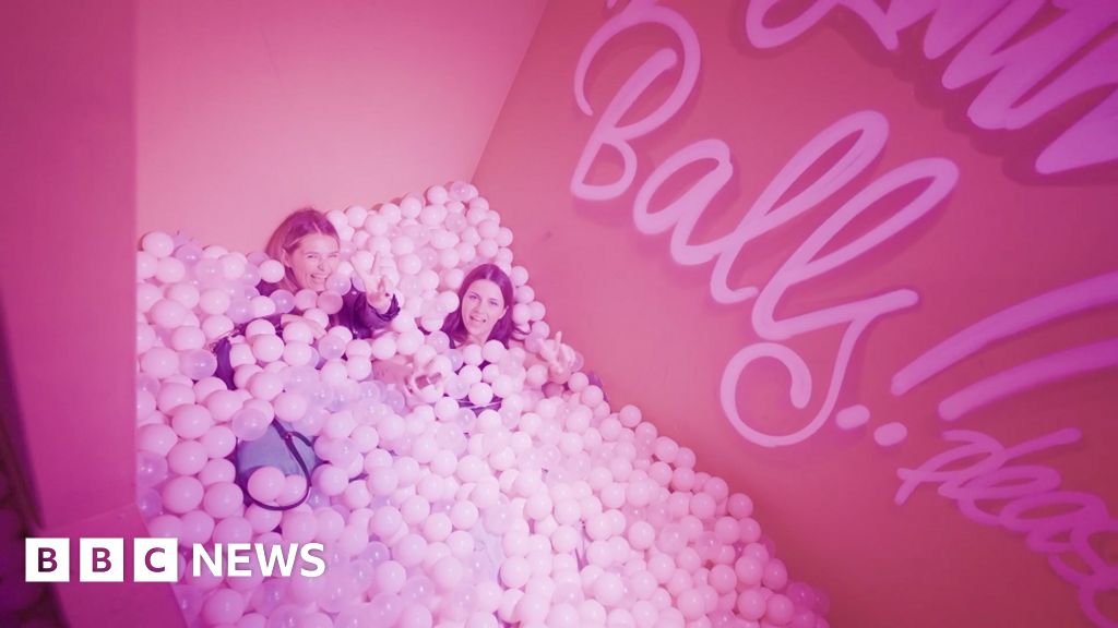 You are currently viewing Nightclub opens despite industry challenges