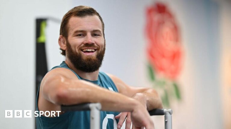 Read more about the article England v Australia: Luke Cowan-Dickie on prospect of winning 50th cap