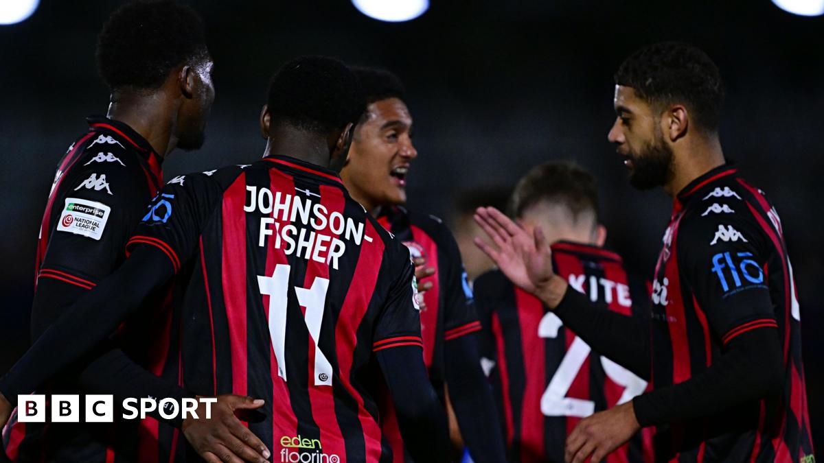 You are currently viewing Truro City ready for 914-mile round trip to Gateshead – English football’s longest