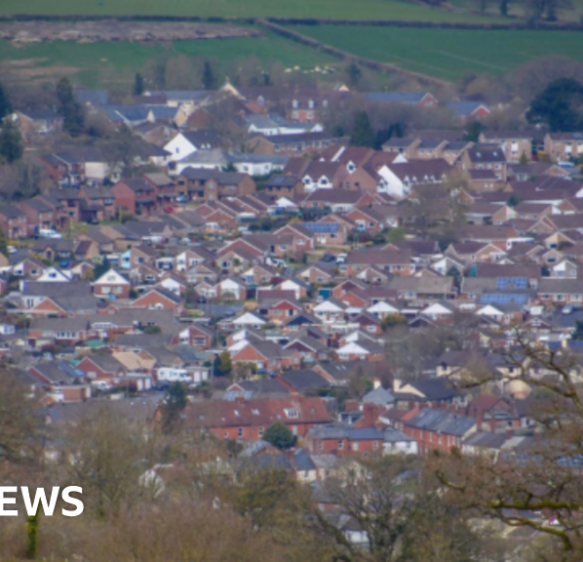 Residents report unpleasant smell in Tiverton