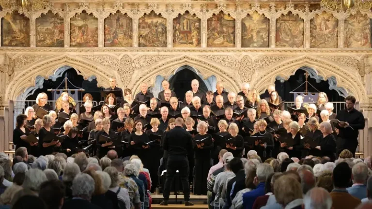 Read more about the article The Weather Book – Exeter Observer