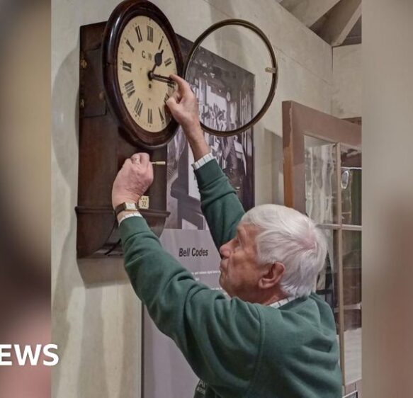 The clock-keepers preparing to turn back time as clocks go back