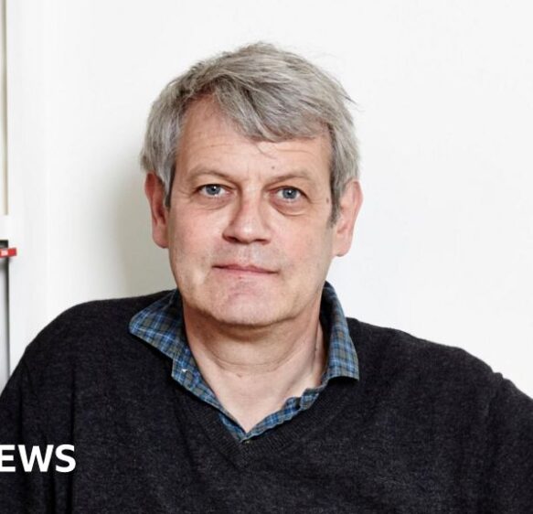 Gruffalo illustrator Axel Scheffler encourages postcard revival