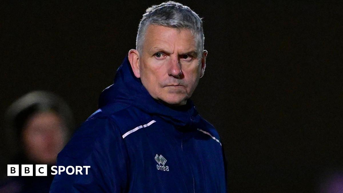You are currently viewing Truro City: John Askey reflects on ‘gutting’ Sutton United defeat
