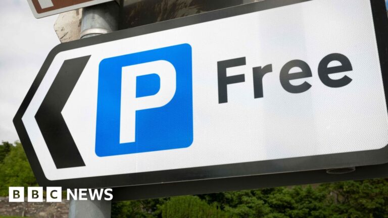 Read more about the article Dorset council announces free parking in run-up to Christmas