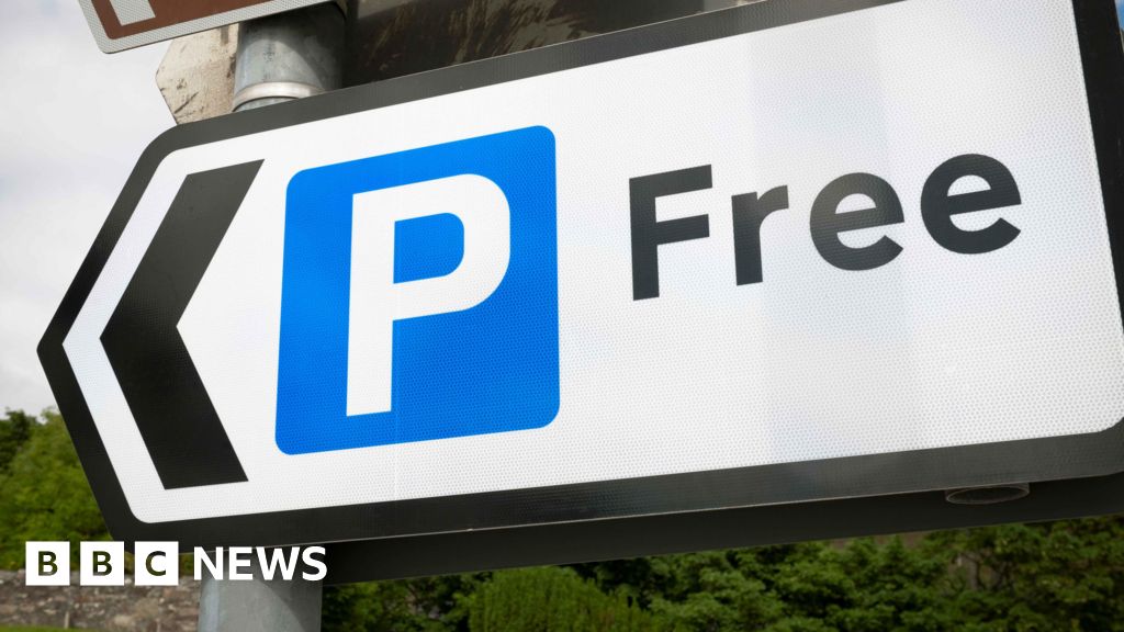 You are currently viewing Dorset council announces free parking in run-up to Christmas
